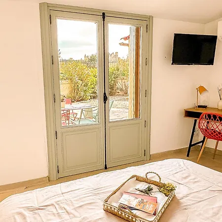 Prázdninový dům Maison La Djoon,vue Cite, Centre Jardin *