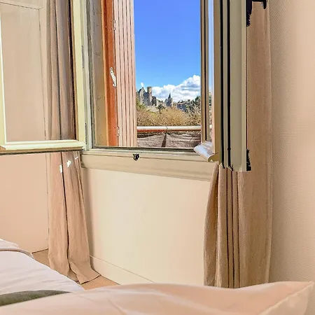 Maison La Djoon,vue Cite, Centre Jardin Feriehus