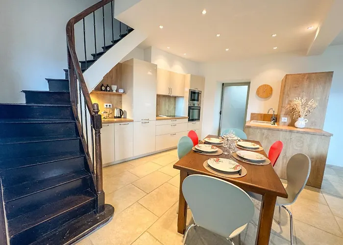 Maison La Djoon,vue Cite, Centre Jardin