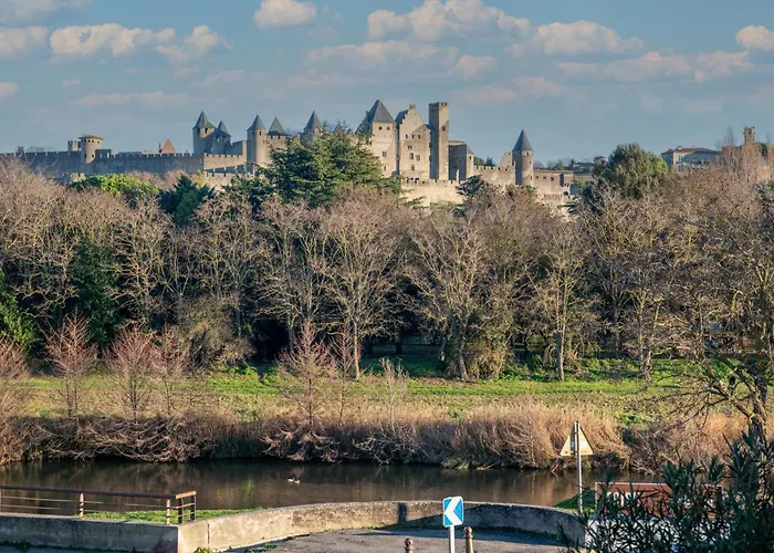 Maison La Djoon,vue Cite, Centre Jardin Dom wakacyjny *